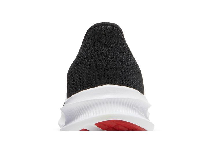 Кроссовки Nike Downshifter 11 4E Wide 'Black University Red'