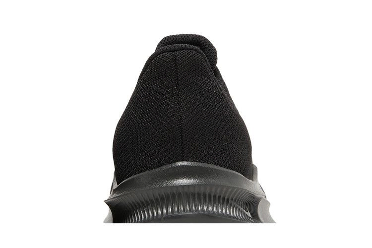 Кроссовки Nike Downshifter 11 Extra Wide 'Black Smoke Grey'