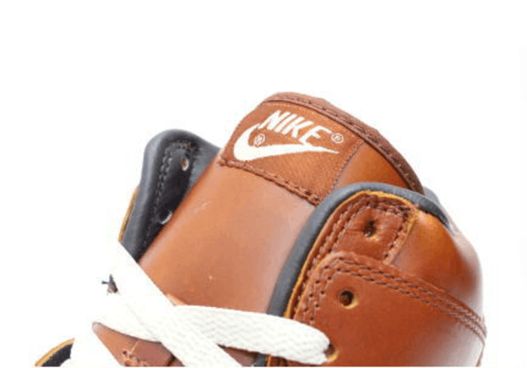 Кроссовки Nike Dunk Hi Premium 'Curry'