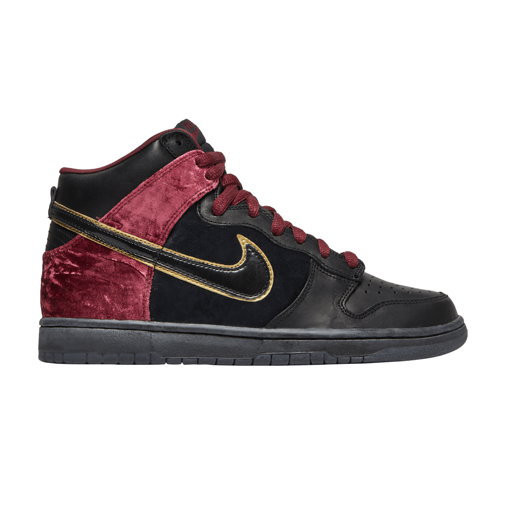 Кроссовки Nike Dunk High Premium SB 'Bloody Sunday'
