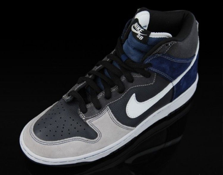 Кроссовки Nike Dunk High Pro SB 'Un-Futuras'