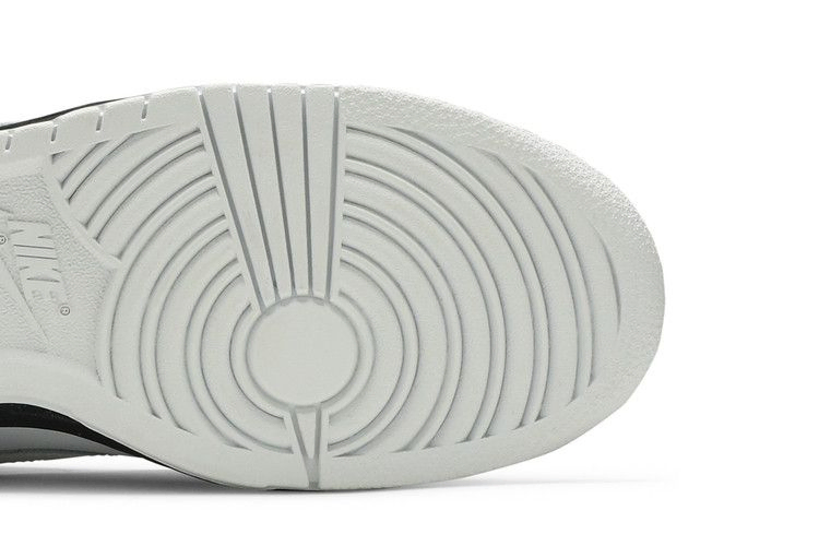 Кроссовки Nike Dunk Low CL 'Jordan Pack'