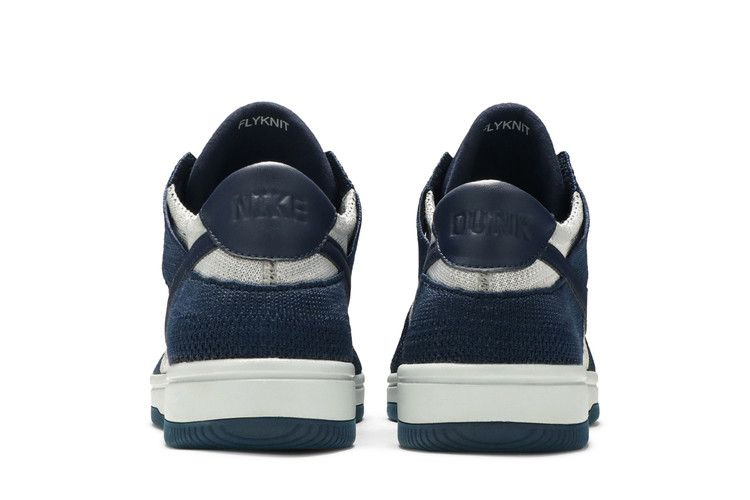 Кроссовки Nike Dunk Low Flyknit 'College Navy Platinum'