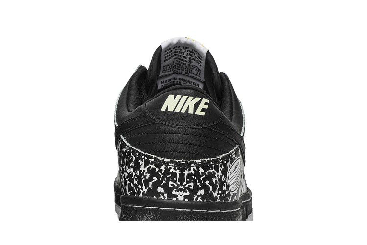 Кроссовки Dunk Low Premium GS 'Nikebook'