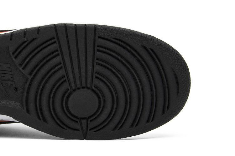 Кроссовки Nike Dunk Low Pro SB 'Flash'