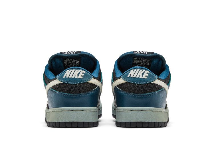 Кроссовки Nike Dunk Low Pro SB 'Futura'