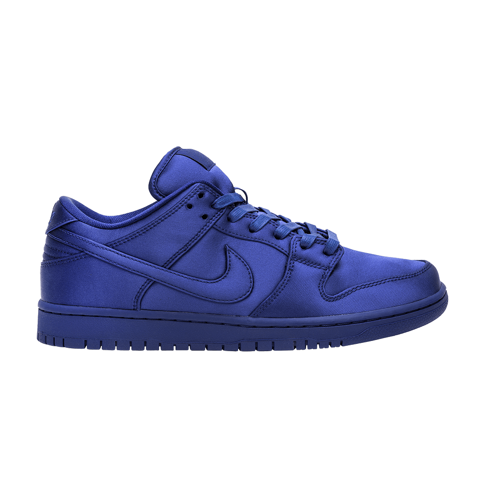 dunk-low-sb-deep-royal-blue-ar1577-446