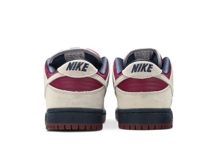 Кроссовки Nike Dunk Low SB 'True Berry'