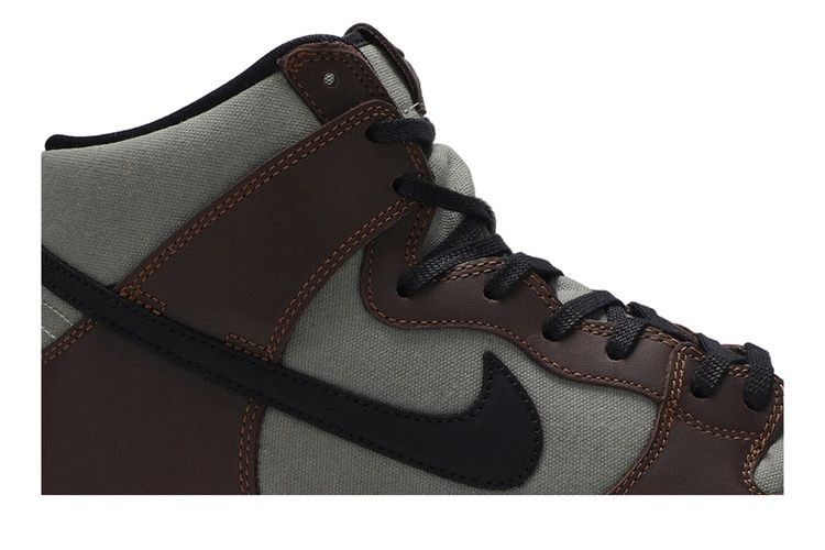 Кроссовки Nike Dunk SB High Pro 'Baroque Brown'
