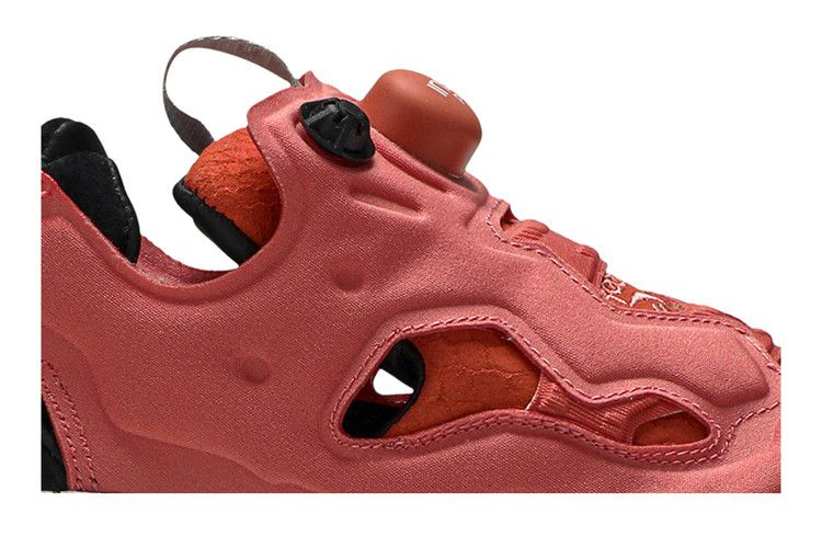 Кроссовки Reebok END x InstaPump Fury OG 'Pink Salmon'