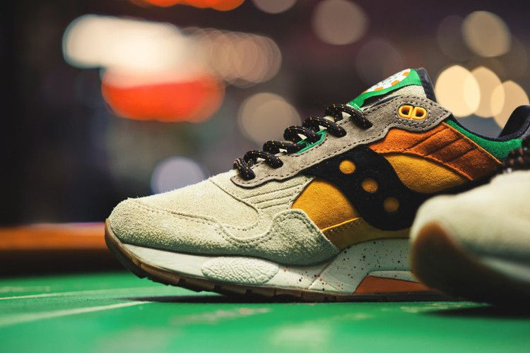 Кроссовки Saucony Feature x G9 Shadow 5 'The Pumpkin'