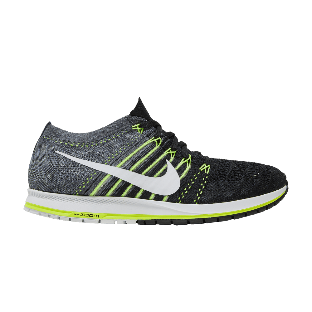 flyknit-zoom-streak-835994-001