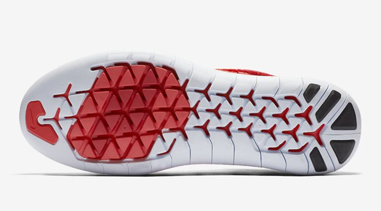 Кроссовки Nike Free Run Motion Flyknit 'Bright Crimson'