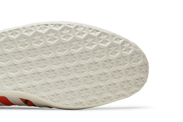 Кроссовки adidas Noah x Gazelle OG 'Orange Camo'