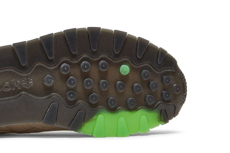 Кроссовки Reebok Ghostbusters x Classic Leather 'Khaki Flight Suit'