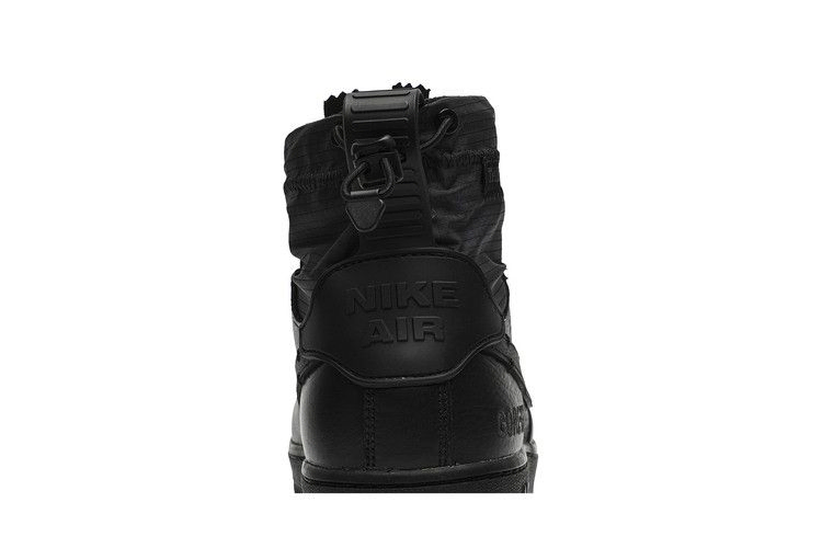 Кроссовки Nike Gore-Tex x Air Force 1 High 'Triple Black'