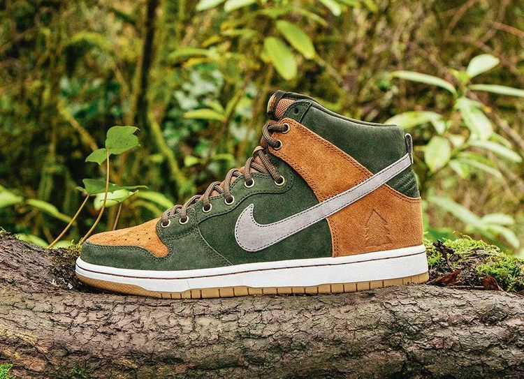 Кроссовки Nike Homegrown x SB Dunk High PRM 'Sequoia'