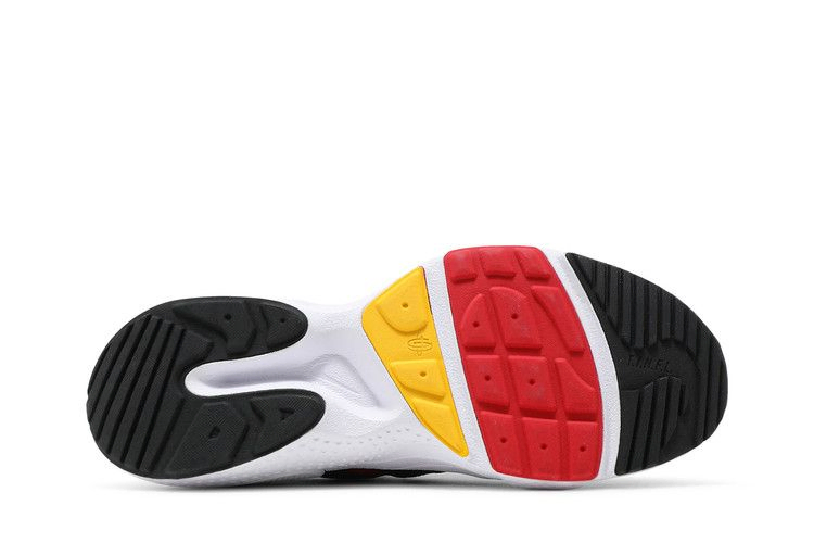 Кроссовки Nike Huarache E.D.G.E. TXT 'University Red Black'