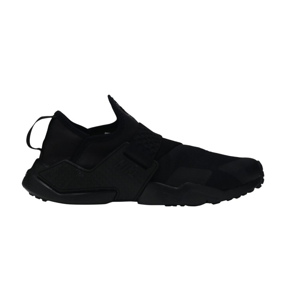 huarache-extreme-gs-triple-black-aq0575-004