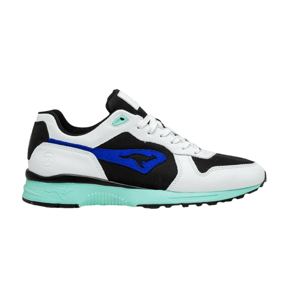 inan-batman-x-finalist-og-black-white-4707i-000-5010