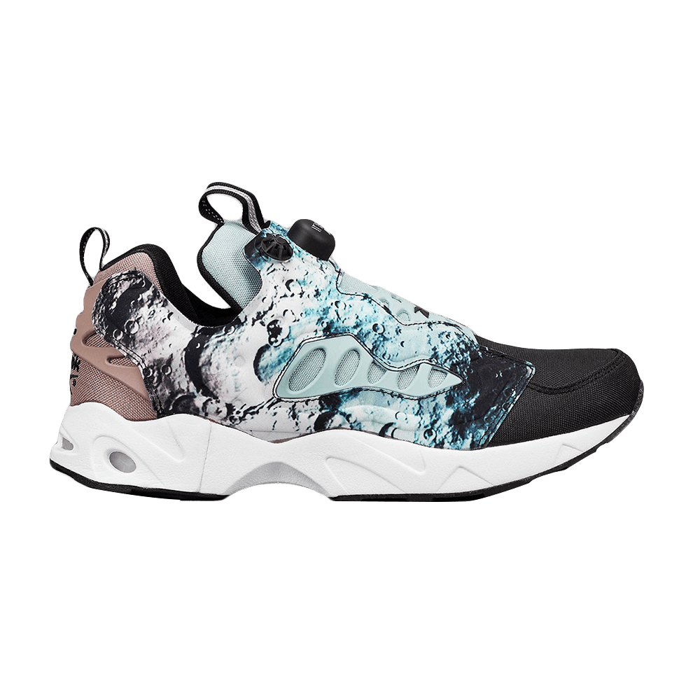 insta-pump-fury-road-moon-landing-v68798