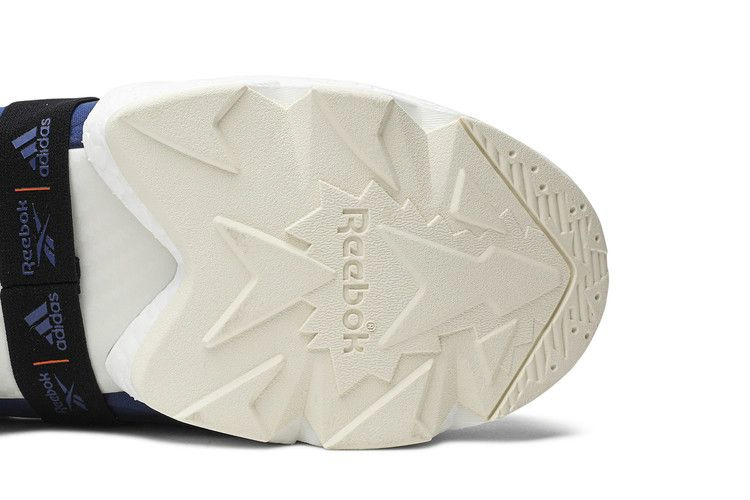 Кроссовки Reebok Instapump Fury x Boost 'Prototype'