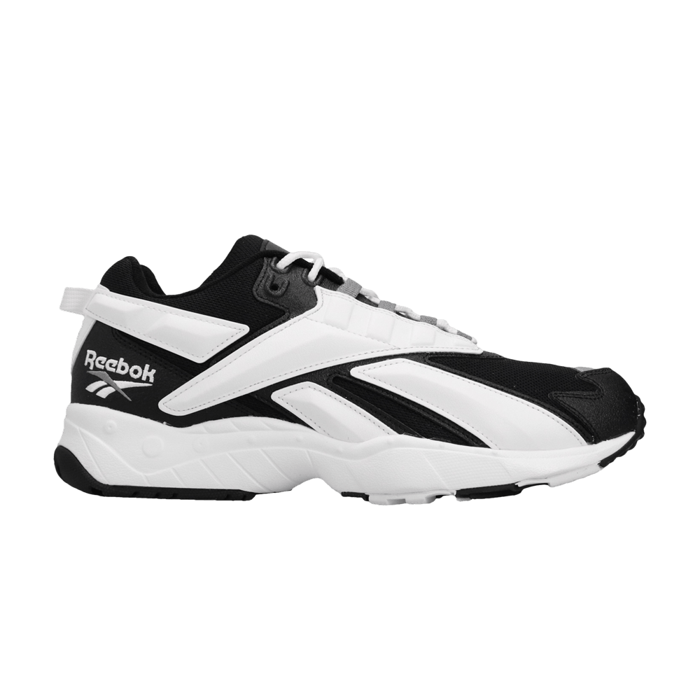 interval-96-black-white-grey-fv5521