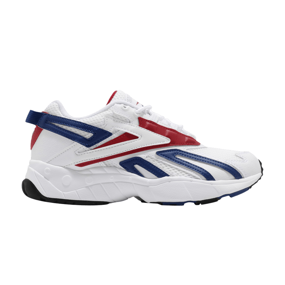 intv-logo-white-royal-scarlet-fy0946
