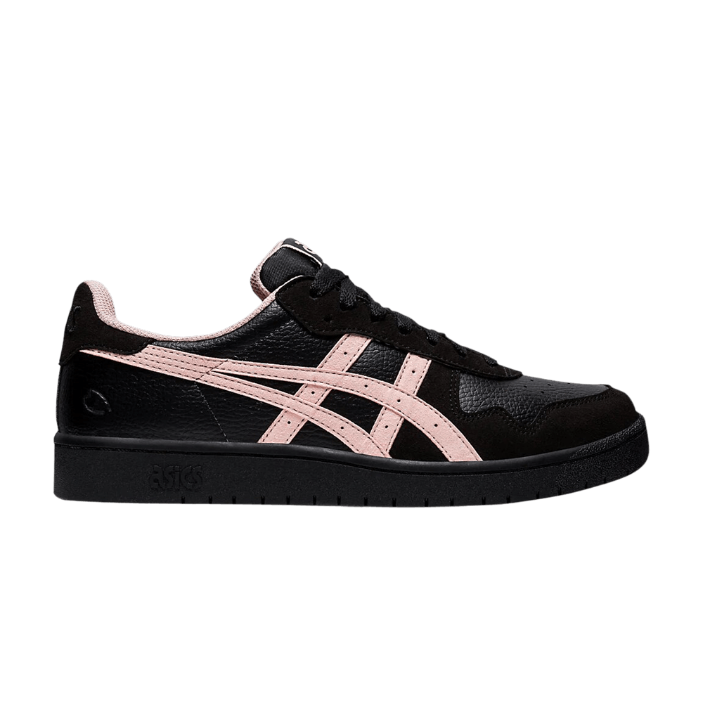 japan-s-black-peach-1193a189-001