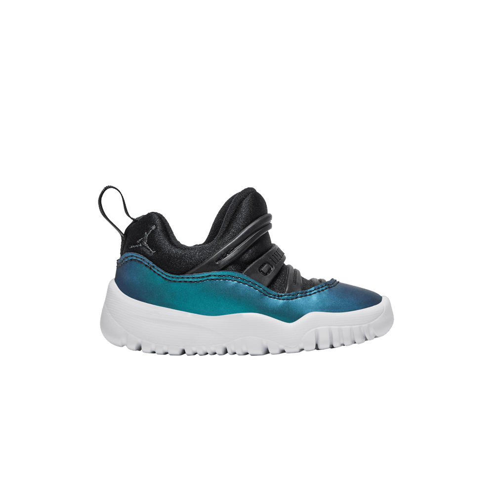 jordan-11-retro-little-flex-td-black-iridescent-bq7102-009