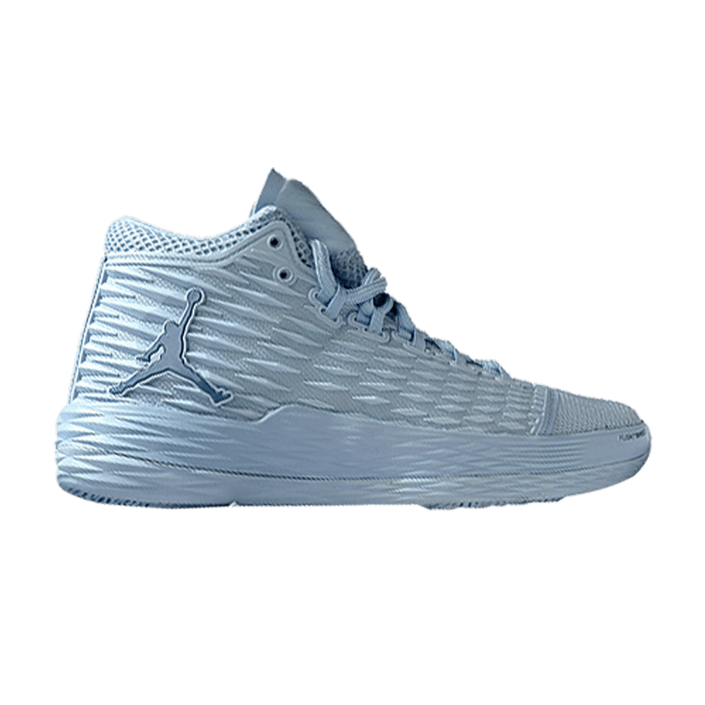 jordan-melo-m13-ice-blue-917925-405