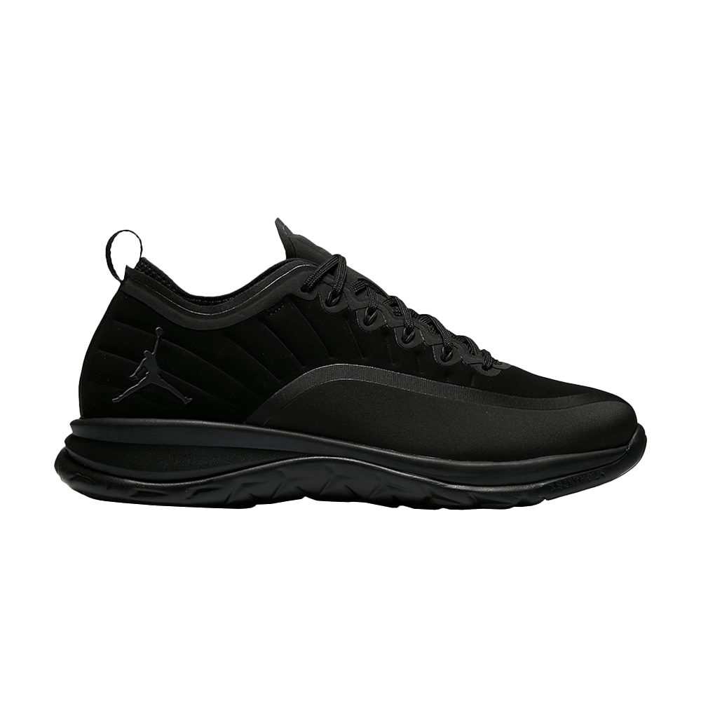 jordan-trainer-prime-triple-black-881463-002