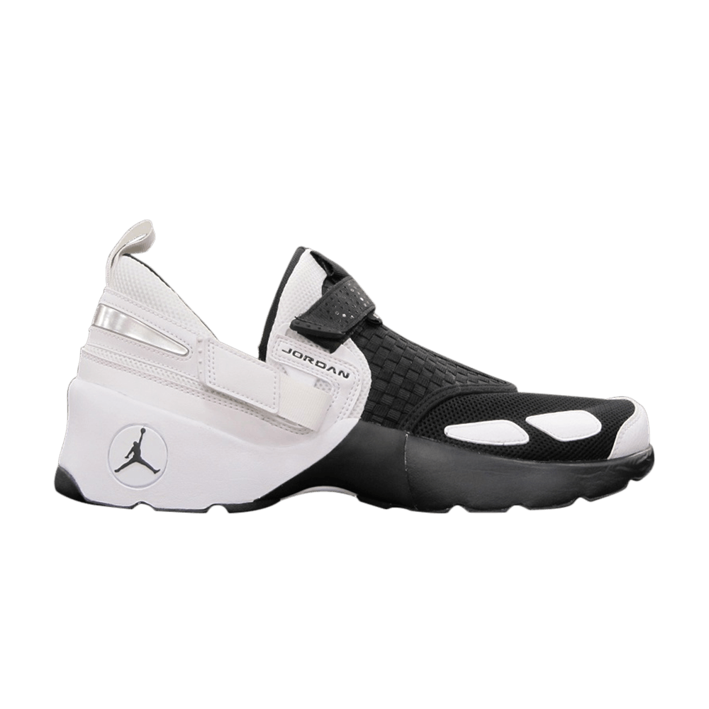 jordan-trunner-lx-897992-010