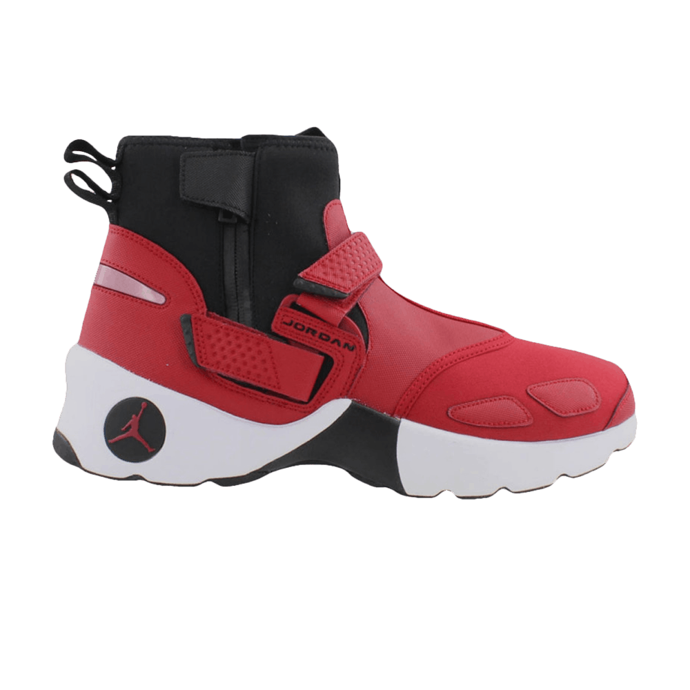 jordan-trunner-lx-high-gym-red-aa1347-601
