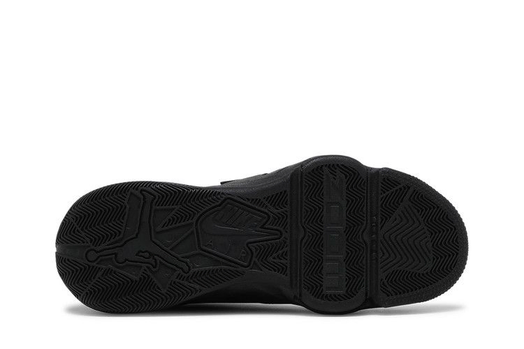 Кроссовки Air Jordan Zoom '92 'Triple Black'