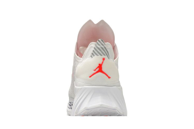 Кроссовки Air Jordan Zoom Trunner Ultimate