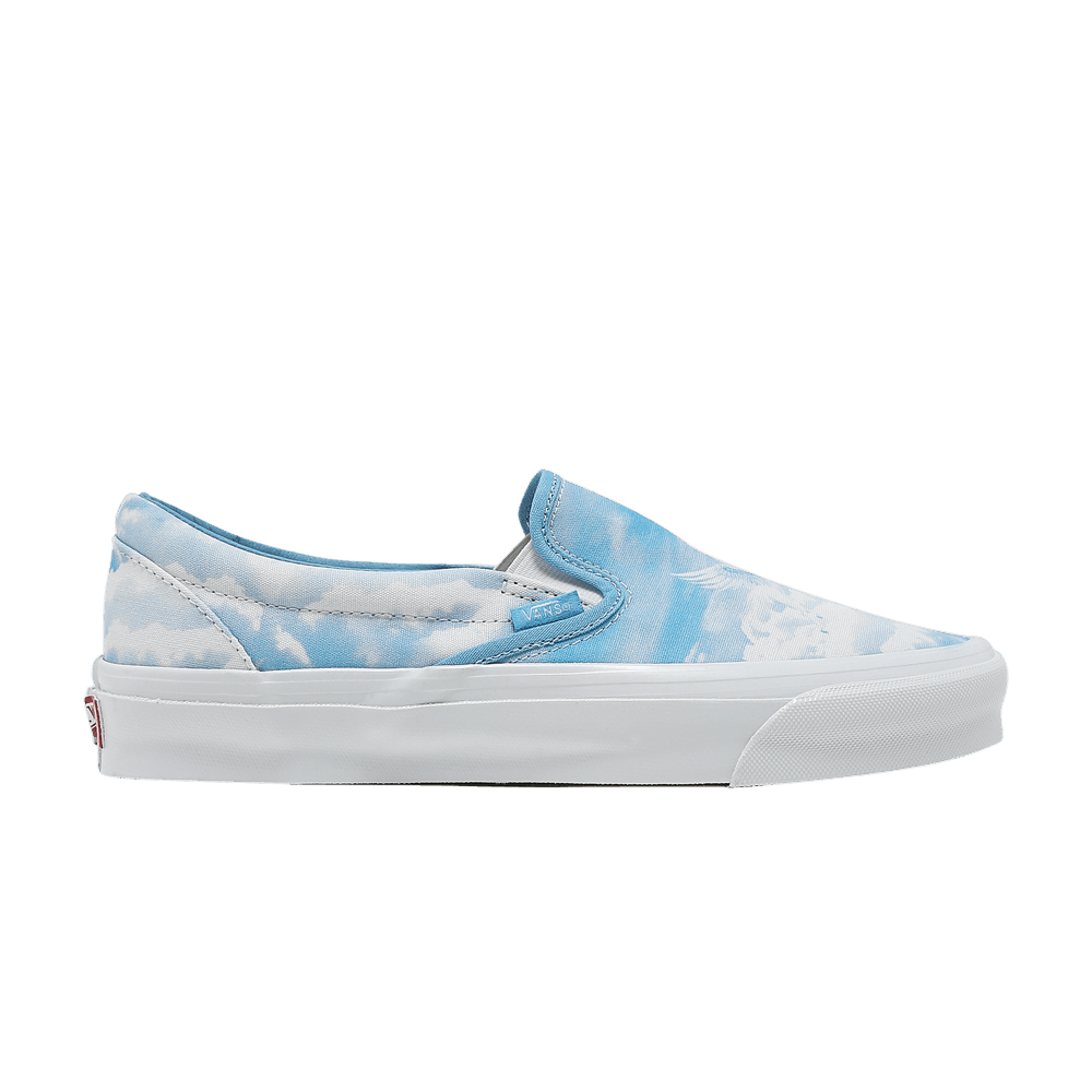 kith-x-vault-og-classic-slip-on-lx-clouds-vn0a45jk6by