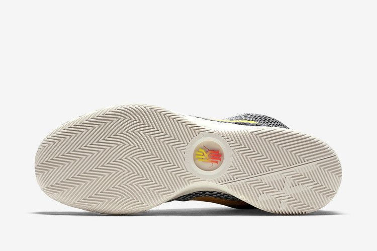 Кроссовки Nike Kyrie 1 LTD 'Rise'