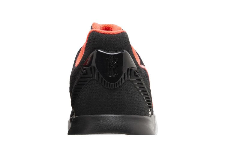 Кроссовки Nike Kyrie Flytrap 2 'Black Bright Crimson'