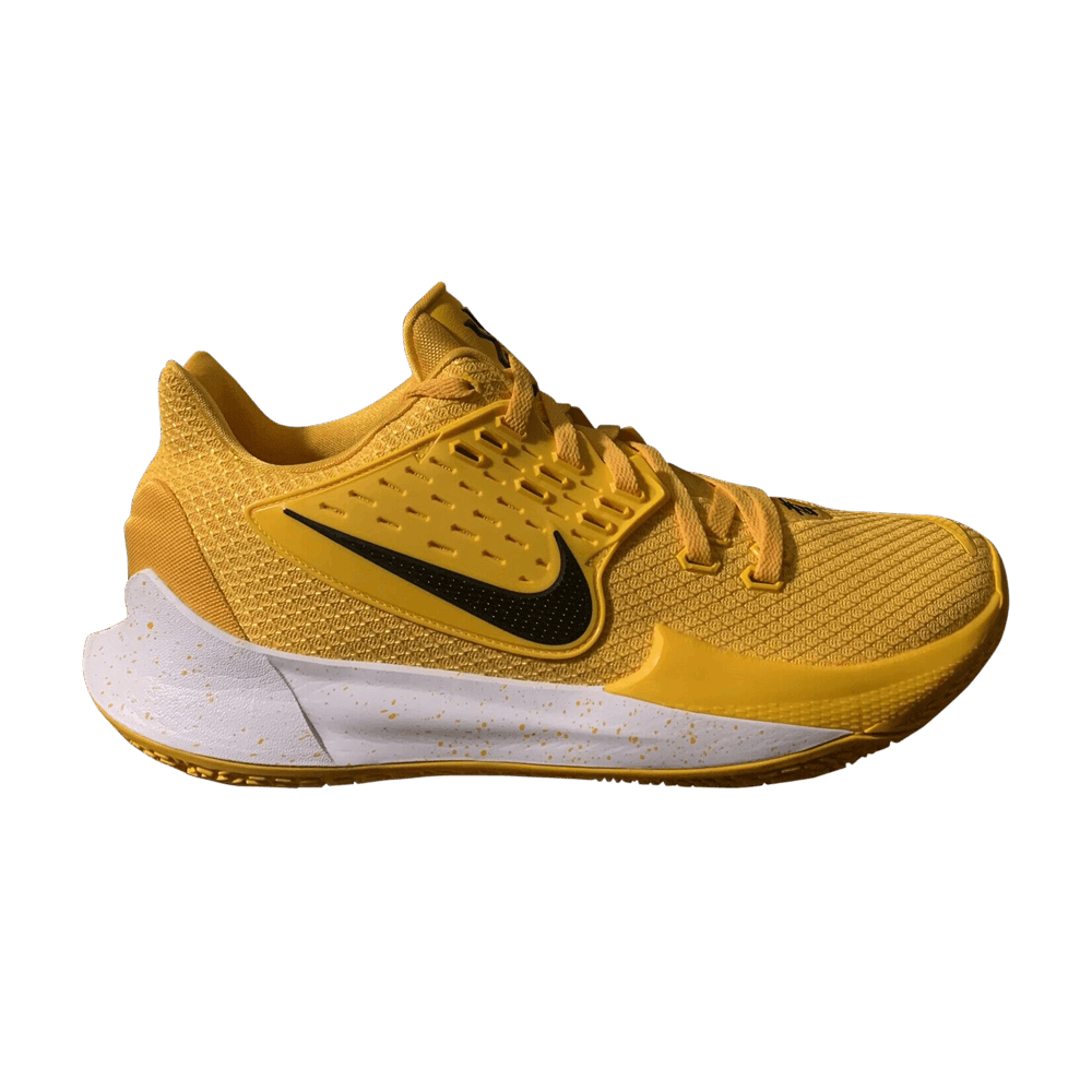kyrie-low-2-tb-university-gold-cn9827-703