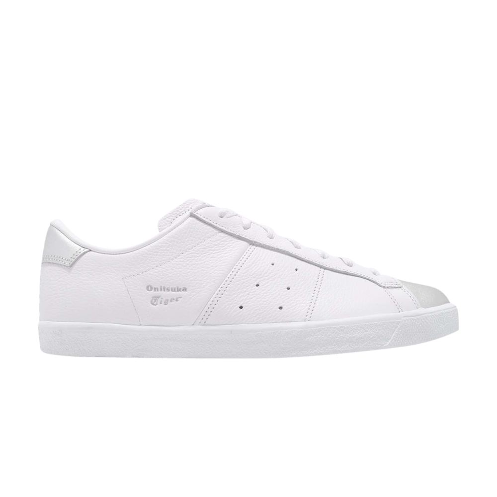 lawnship-white-d518k0193