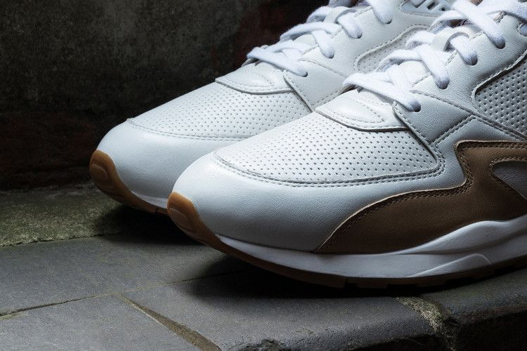 Кроссовки Le Coq Sportif LCS R800 'Made In France'