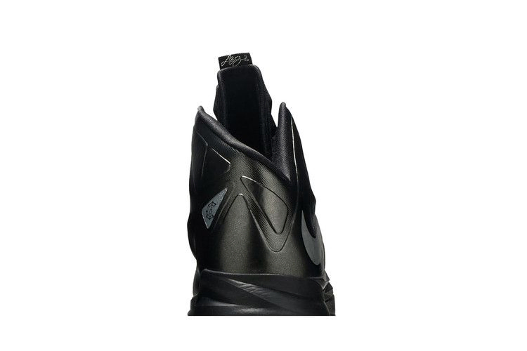 Кроссовки Nike LeBron 10 'Carbon'