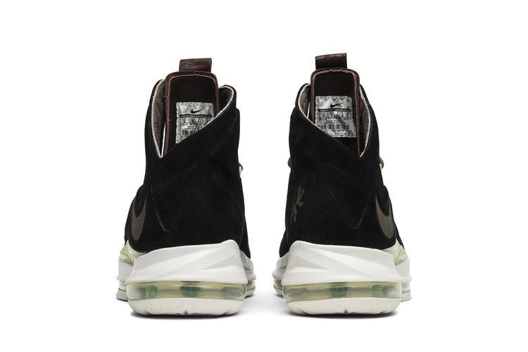Кроссовки Nike LeBron 10 EXT QS 'Black Suede'