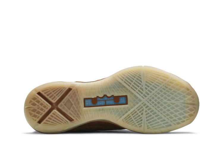 Кроссовки Nike LeBron 10 EXT QS 'Hazelnut'