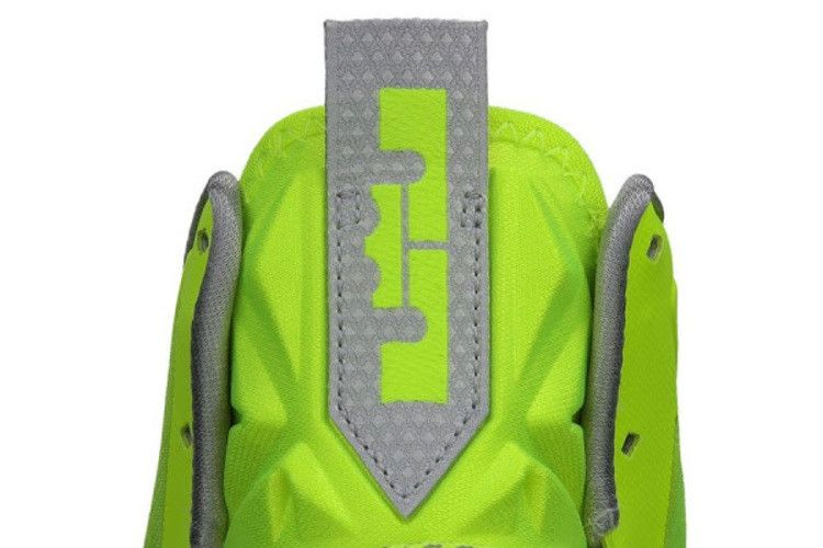 Кроссовки Nike LeBron 10 'Volt'