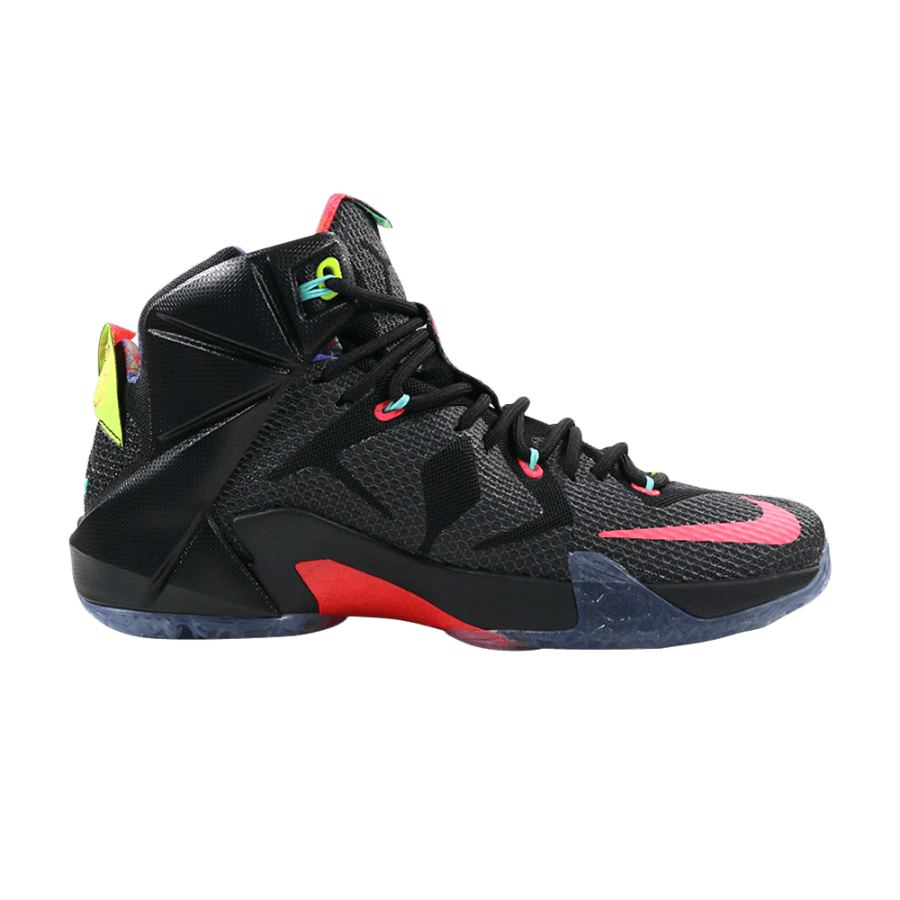 lebron-12-data-684593-068