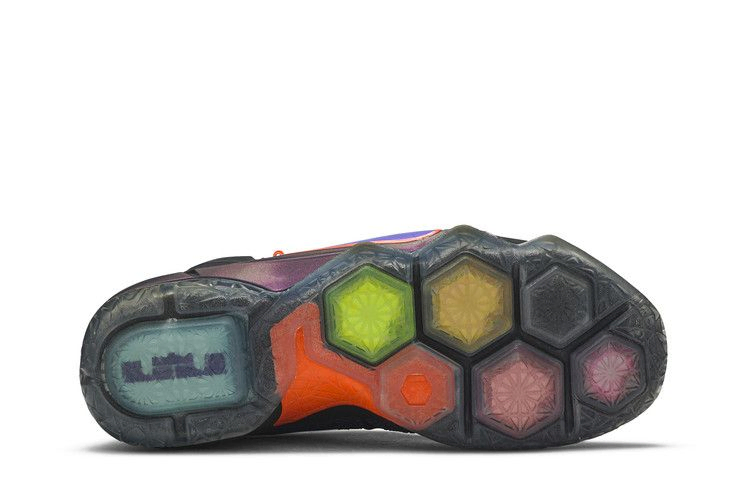 Кроссовки Nike LeBron 12 'Instinct'