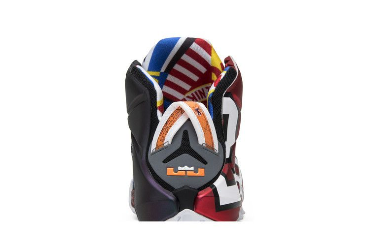 Кроссовки Nike LeBron 12 SE 'What The'