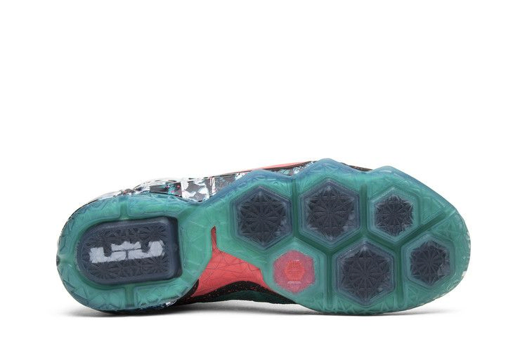 Кроссовки Nike LeBron 12 Xmas 'Akron Birch'